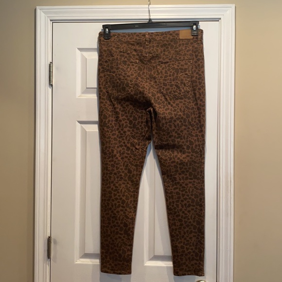 American Eagle Super High Rise Jegging - Picture 3 of 5